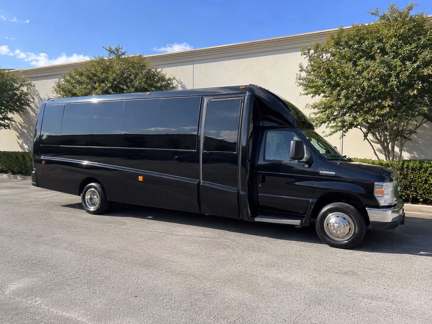 quincy party bus booking step 1