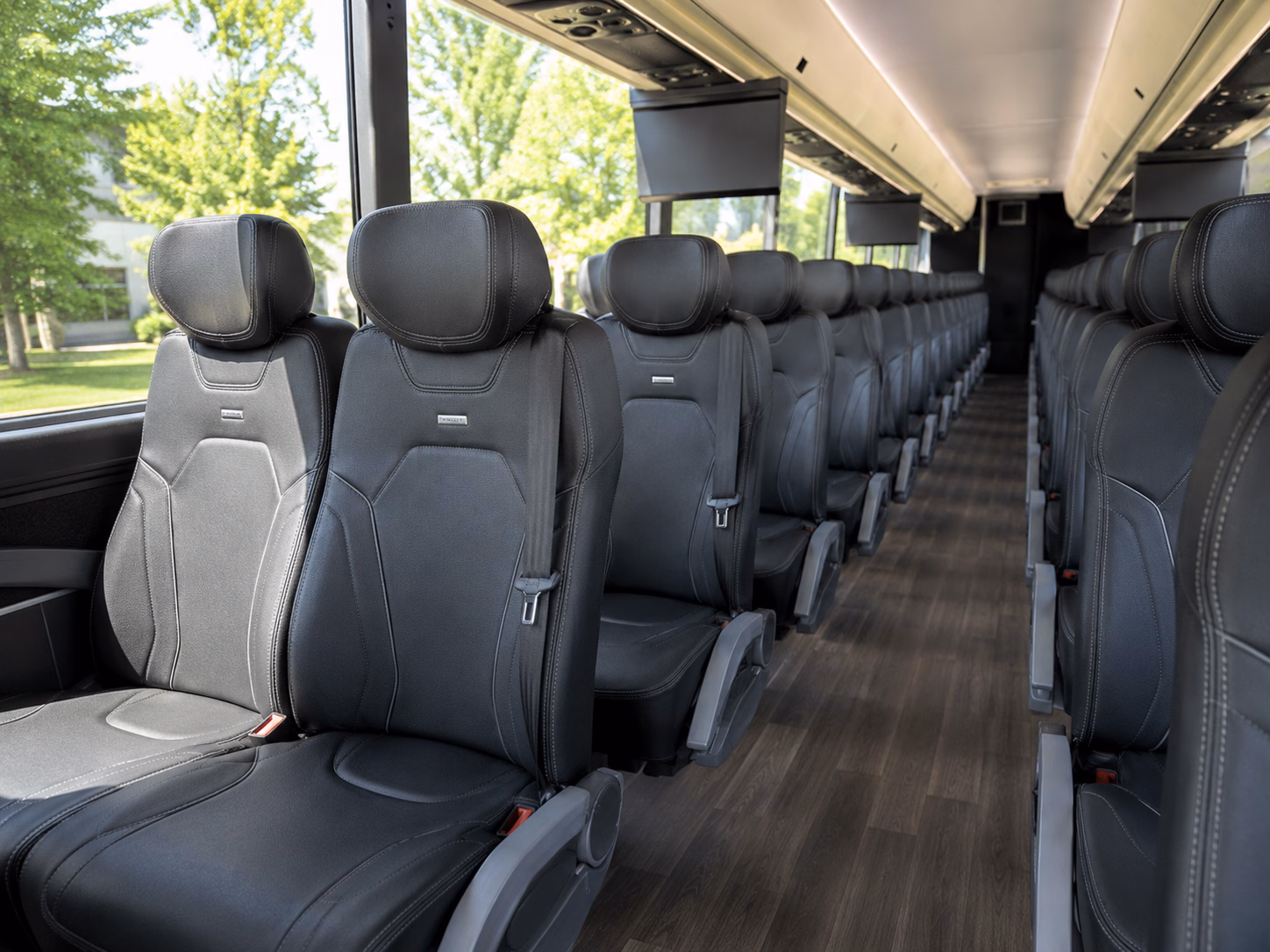 south shore winery day trips from quincy are easy with the right bus